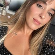 Profesora de artes gráficas, fotografía, pintura, dibujo